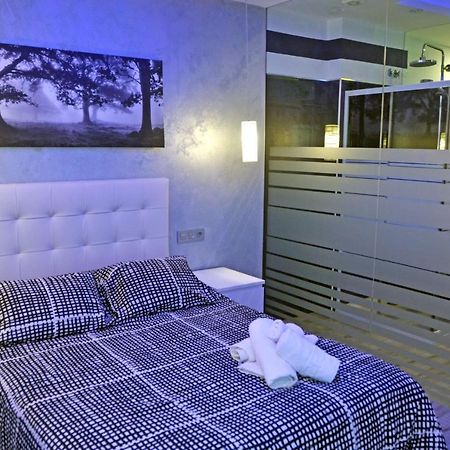 Conil Red-Black Apartment Коніль-де-ла-Фронтера Екстер'єр фото