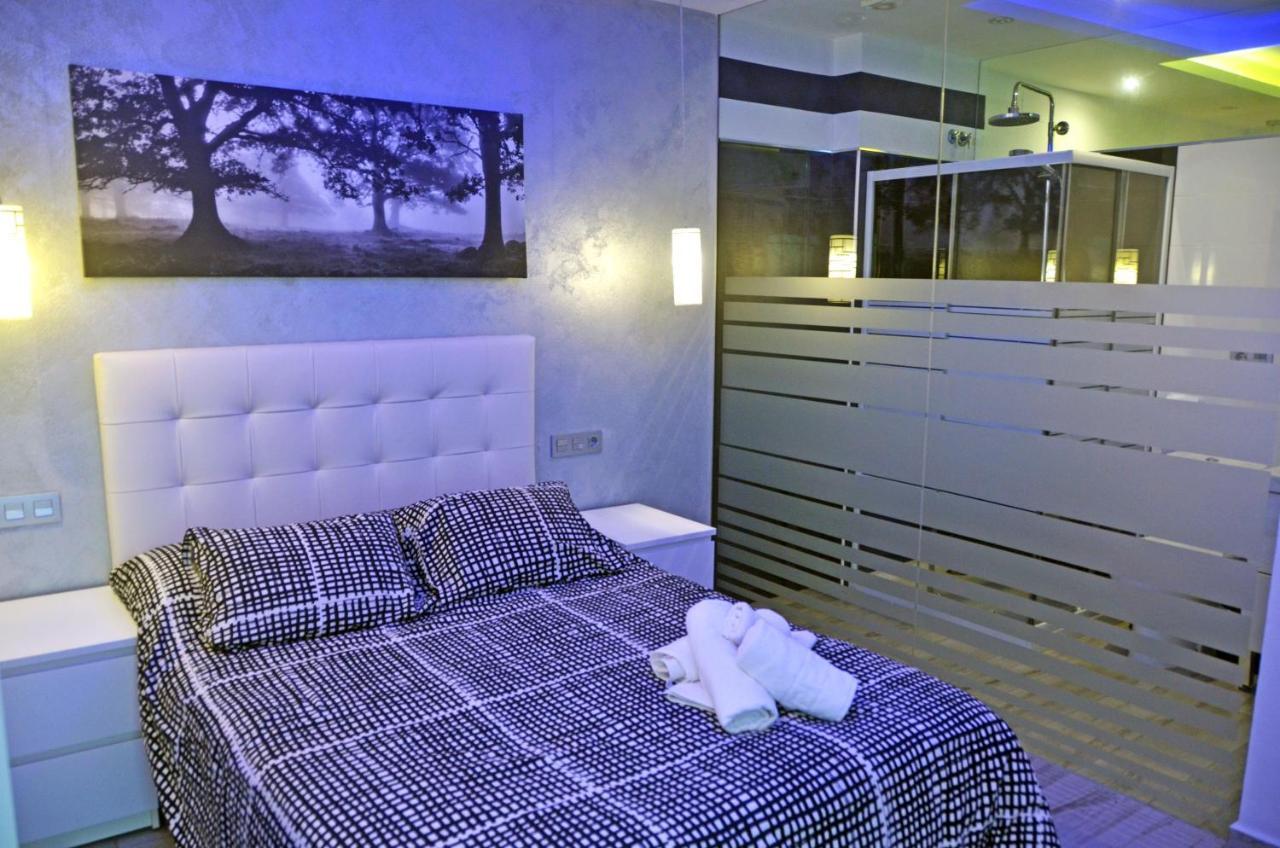 Conil Red-Black Apartment Коніль-де-ла-Фронтера Екстер'єр фото