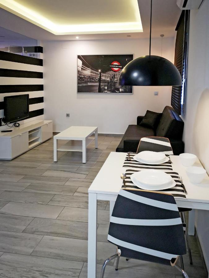 Conil Red-Black Apartment Коніль-де-ла-Фронтера Екстер'єр фото