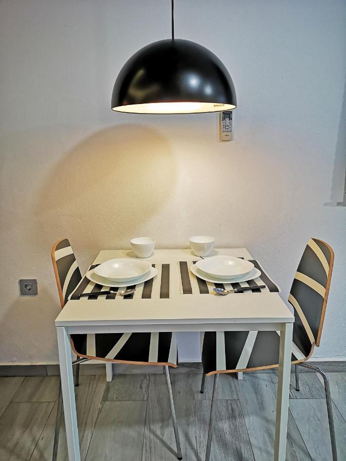 Conil Red-Black Apartment Коніль-де-ла-Фронтера Екстер'єр фото